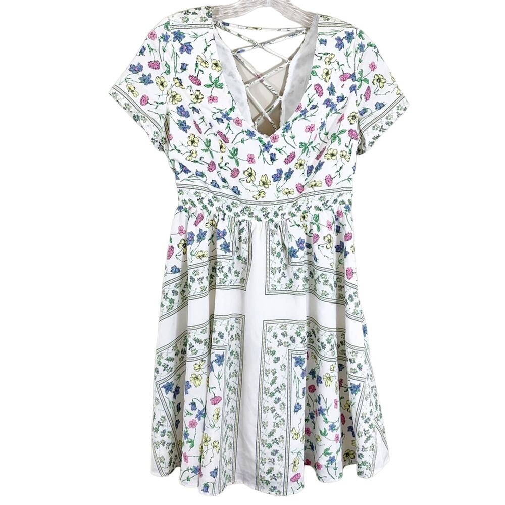 Ark & Co Floral White Lace-Up Dress